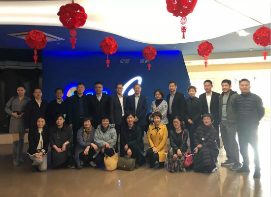微信图片_20181122104802_meitu_1.jpg