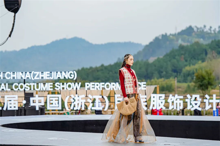 /uploads/image/2025/11/05/5f372d3b9eee5877013bf7d2c02d81ad.jpg 16.jpg